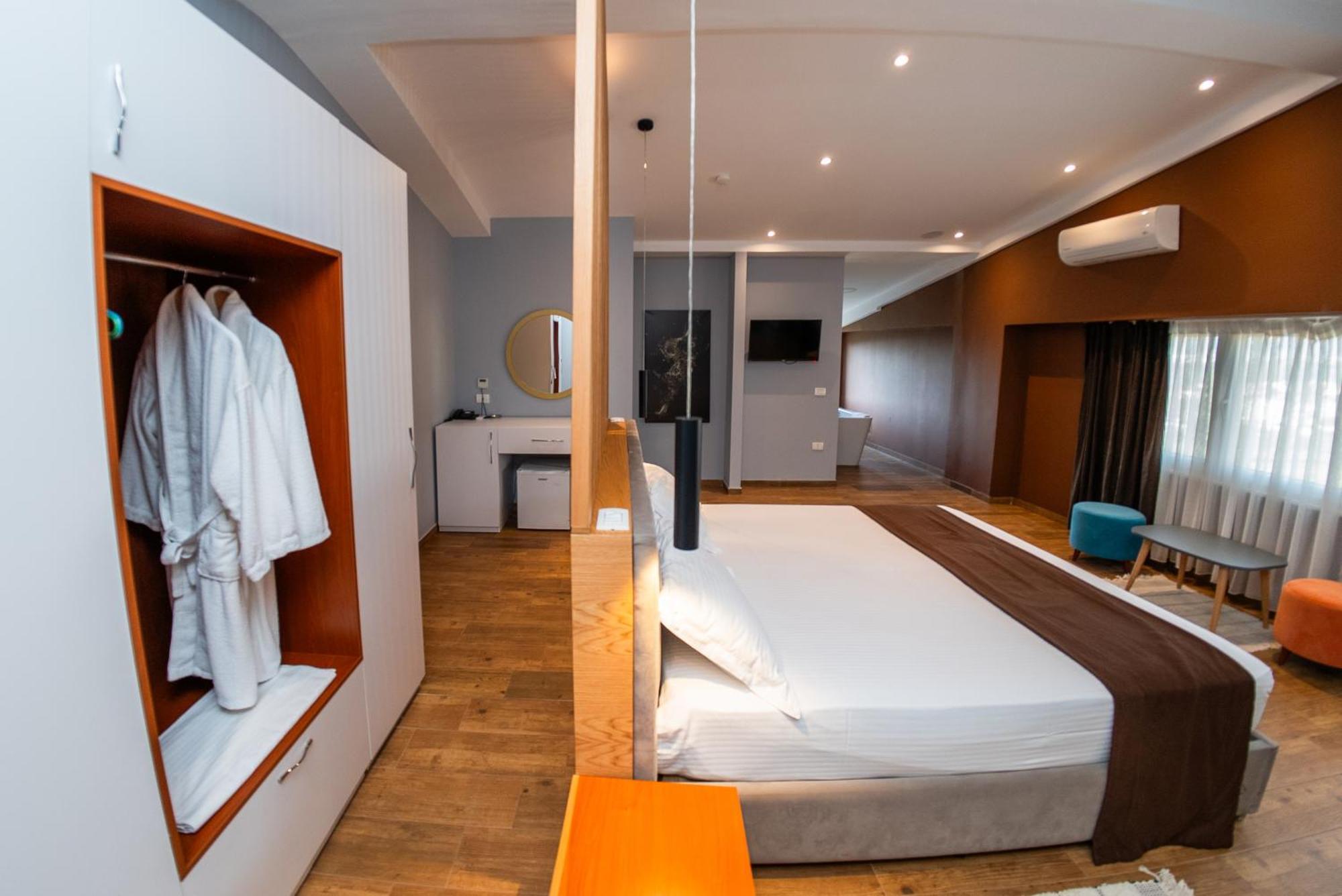 Olivar Hotel Tirana Selita e Vogel Екстер'єр фото